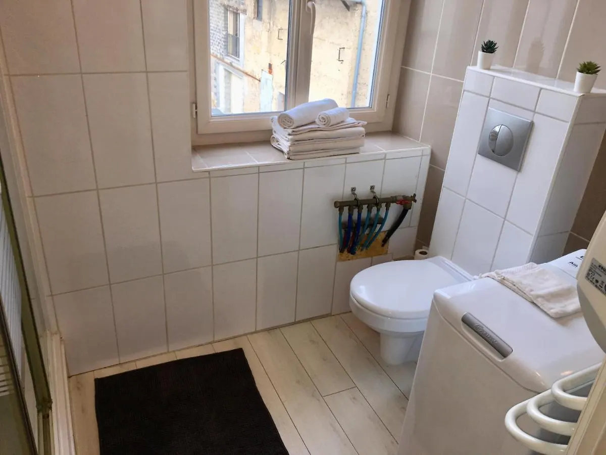 Apartment Proche De Walibi,Appartement 4 Personnes Tout Confort Au Calme Corbelin